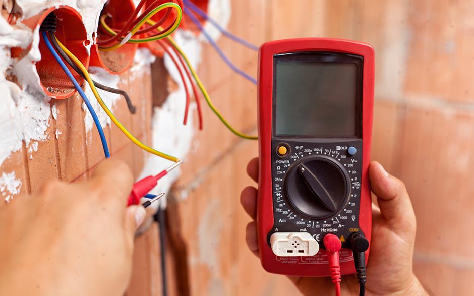 travail électricien Vincennes